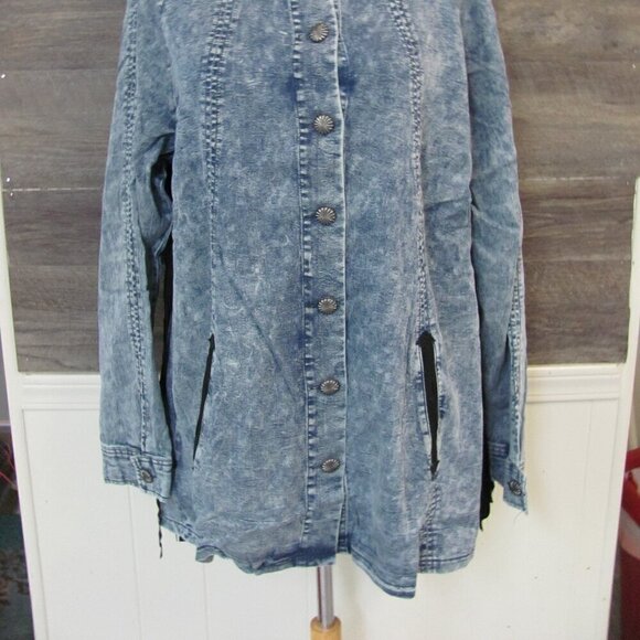 2FLYCO  HILDAGO FALLS  LADIES DENIM/CHAMBRAY JACKET WITH FRINGE NWT - Picture 13 of 13